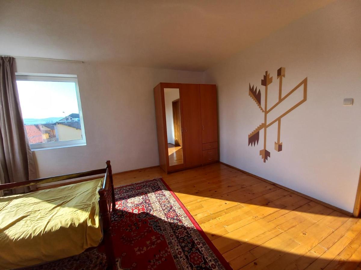 شقة ألبا يوليا  في Casa Zora المظهر الخارجي الصورة